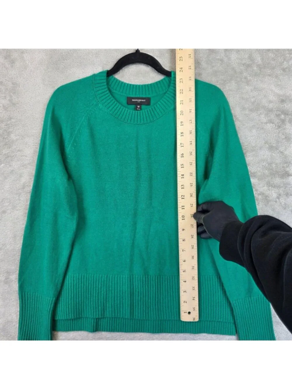 Banana Republic Sweater Womens M Green Crew Neck Raglan Knit Pullover Tunic Top